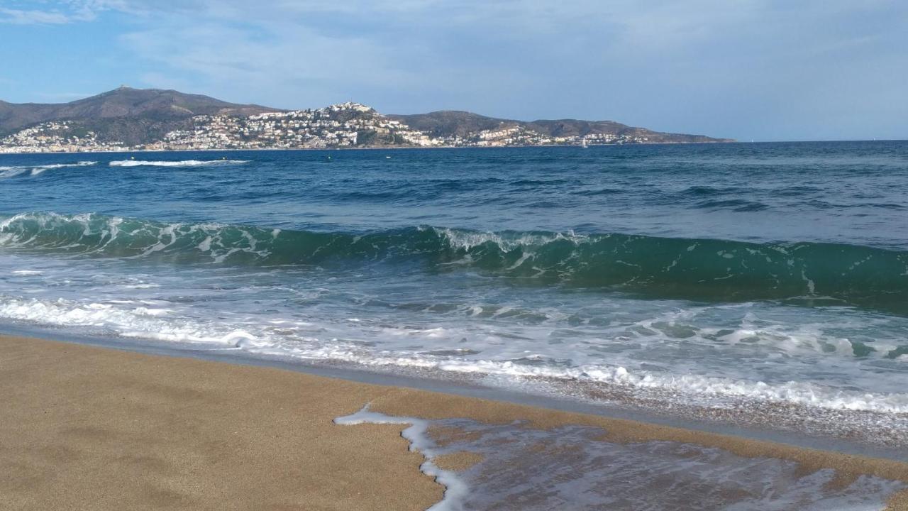 Brisa De Mar Lägenhet Empuriabrava Exteriör bild